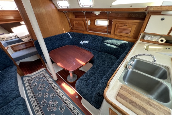 Ibis 34ft Catalina Yacht For Sale