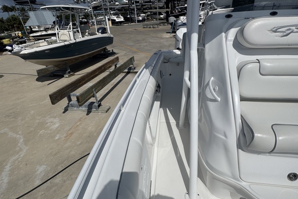 28ft Glasstream Yacht For Sale