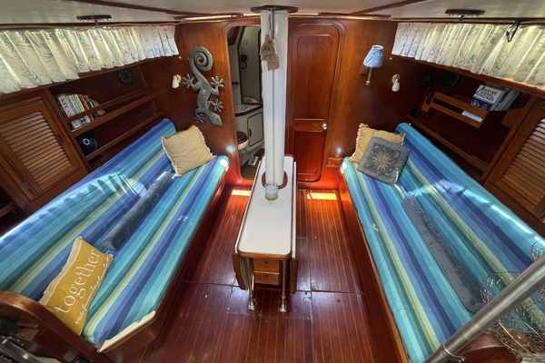 Halcyon 45ft Gulfstar Yacht For Sale
