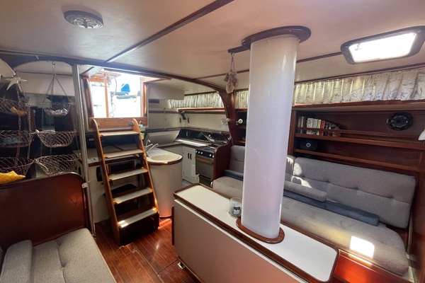 Halcyon 45ft Gulfstar Yacht For Sale