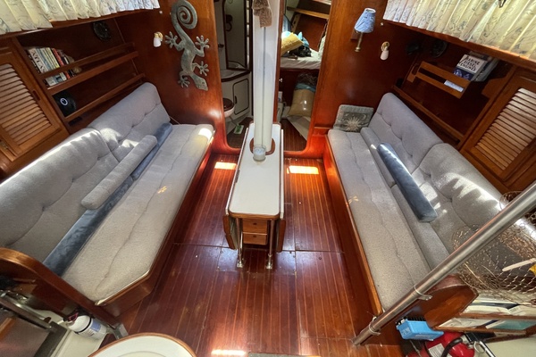 Halcyon 45ft Gulfstar Yacht For Sale