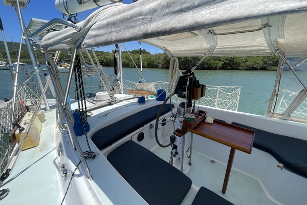 Halcyon 45ft Gulfstar Yacht For Sale