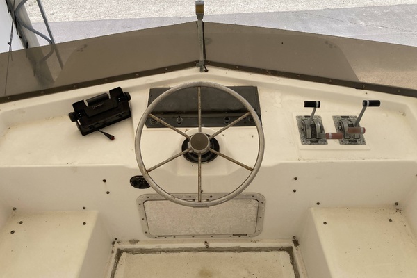 Fun Seeker 40ft Holiday Mansion Yacht For Sale