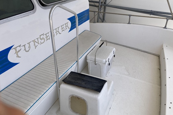 Fun Seeker 40ft Holiday Mansion Yacht For Sale