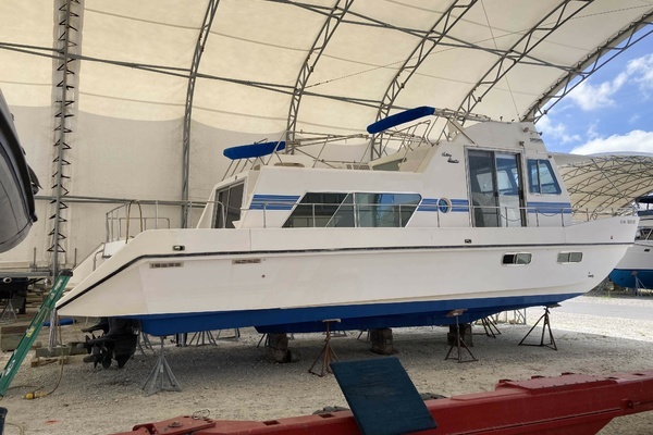 40-ft-Holiday Mansion-1992-40-Fun Seeker Port Charlotte Florida United States  yacht for sale