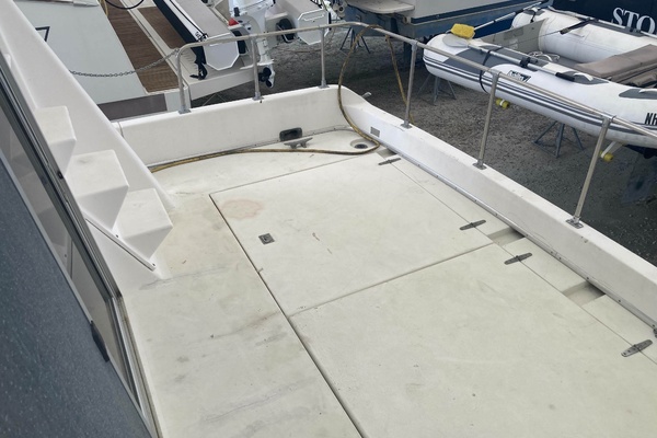 Fun Seeker 40ft Holiday Mansion Yacht For Sale