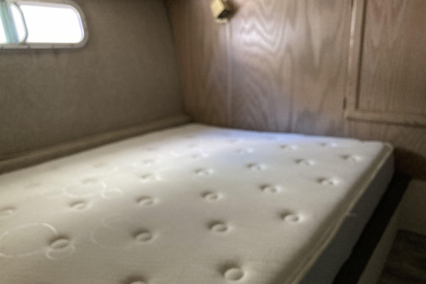 Fun Seeker 40ft Holiday Mansion Yacht For Sale