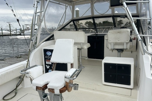 28ft Carolina Classic Yacht For Sale