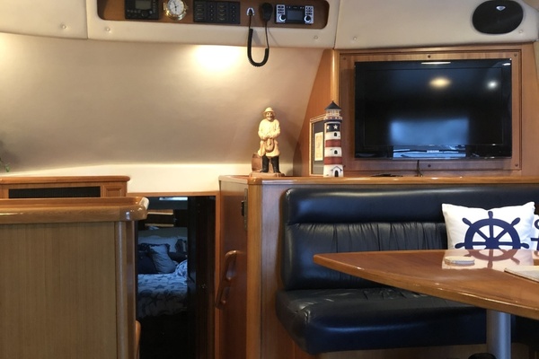 43ft Riviera Yacht For Sale