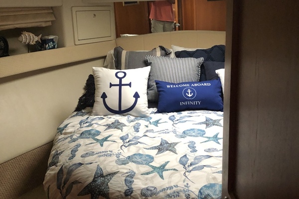 43ft Riviera Yacht For Sale