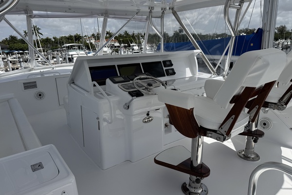 60ft Hatteras Yacht For Sale