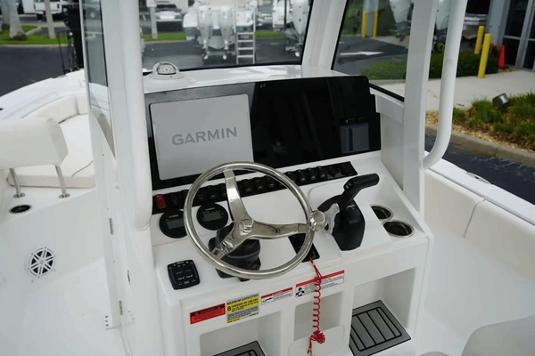 23ft Sea Hunt Yacht For Sale