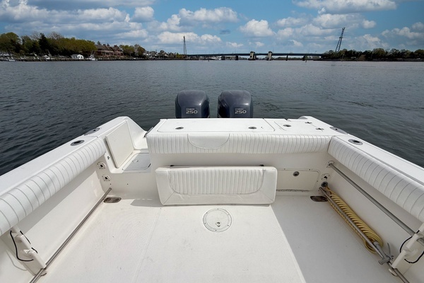 Photo of the 2007 Sea Hunt 