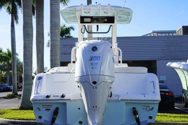 24ft Sea Hunt Yacht For Sale