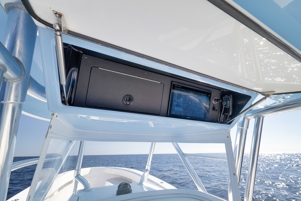 2017 Bahama 41