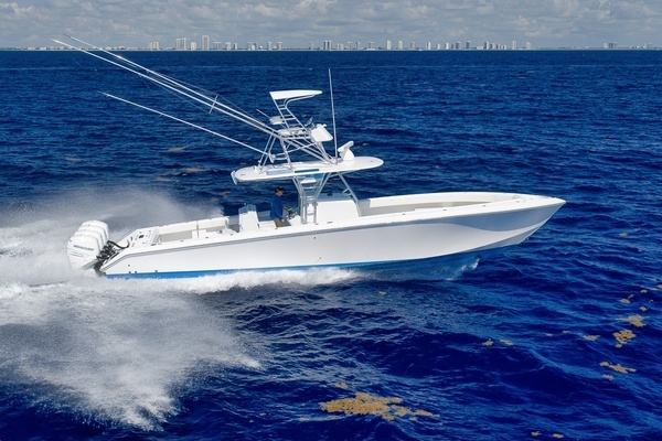 2017 Bahama 41