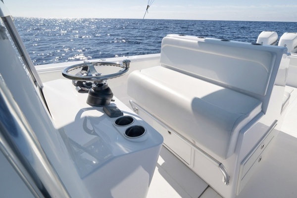 2017 Bahama 41