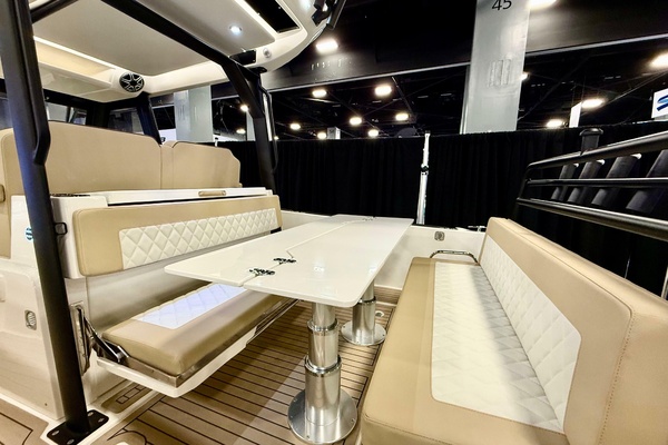 29ft Zodiac Yacht For Sale