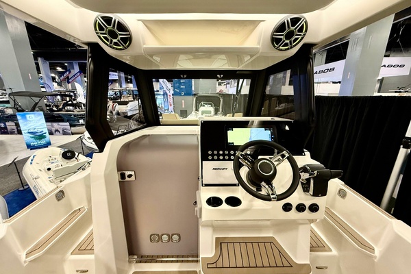 29ft Zodiac Yacht For Sale