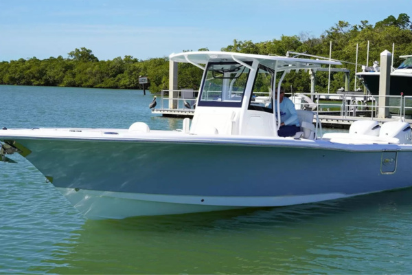 2026 Sea Hunt Ultra 305SE