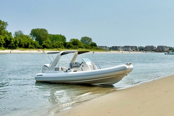 24ft Zodiac Yacht For Sale