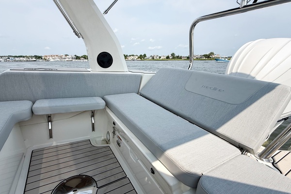 24ft Zodiac Yacht For Sale