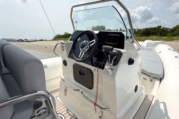 24ft Zodiac Yacht For Sale