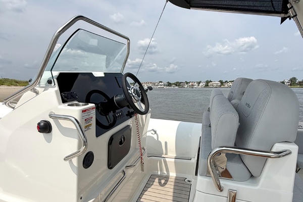 24ft Zodiac Yacht For Sale