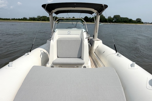 24ft Zodiac Yacht For Sale