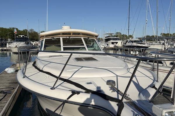 2003 Tiara Yachts 35