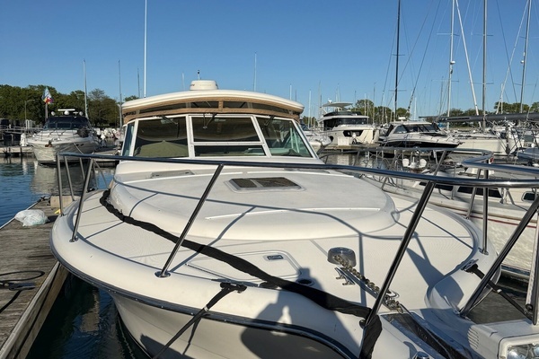 2003 Tiara Yachts 35