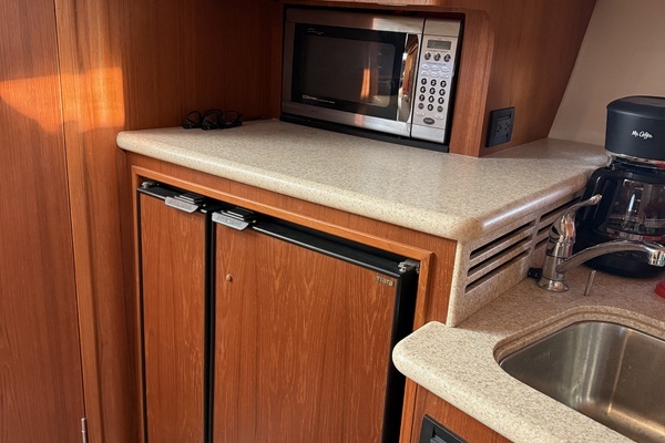 2003 Tiara Yachts 35