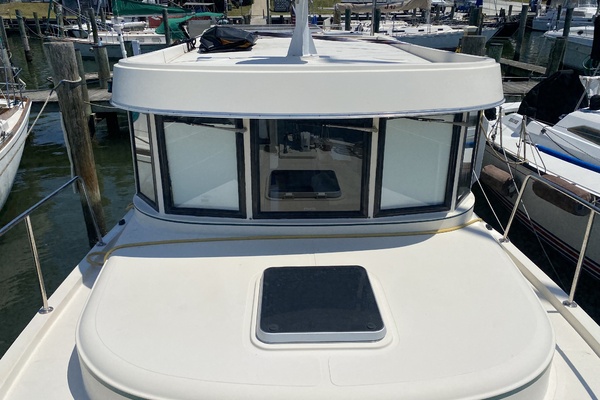 31ft Camano Yacht For Sale