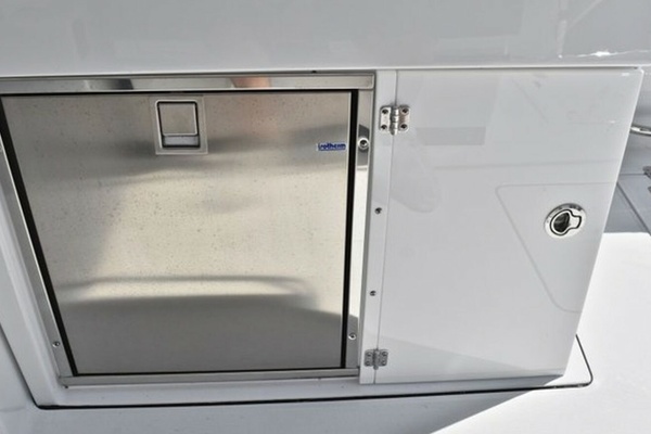 27ft Blackfin Yacht For Sale