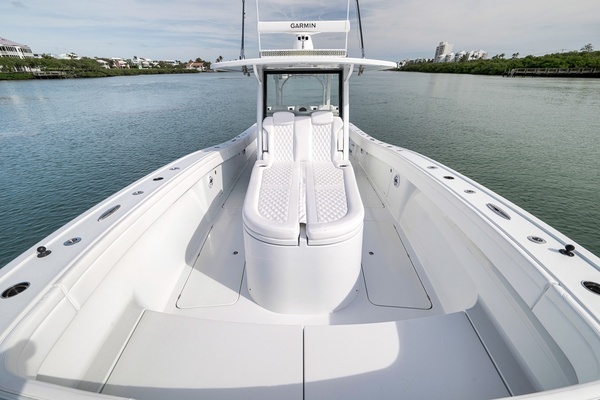 2024 Costa Custom 34