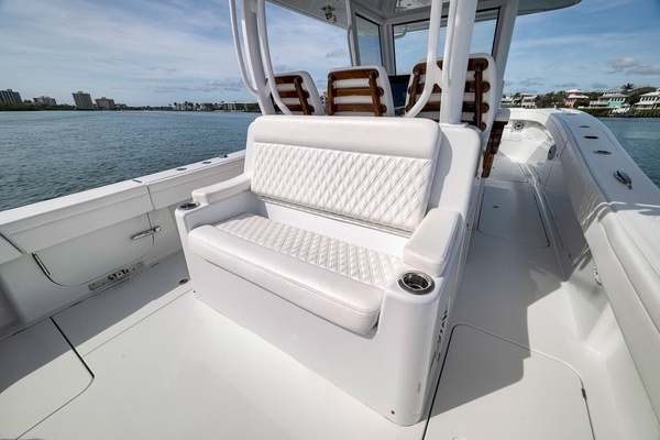2024 Costa Custom 34