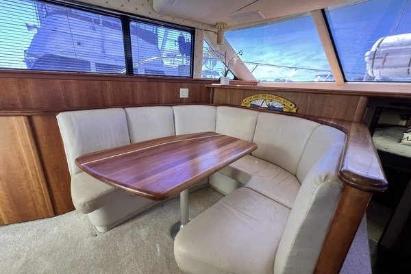 2000 Silverton 42
