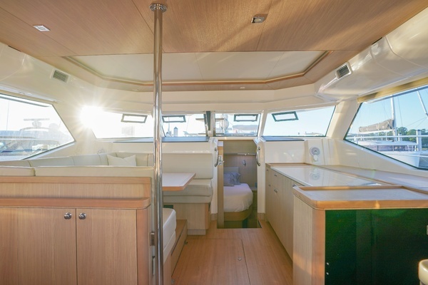 2021 Aquila 44