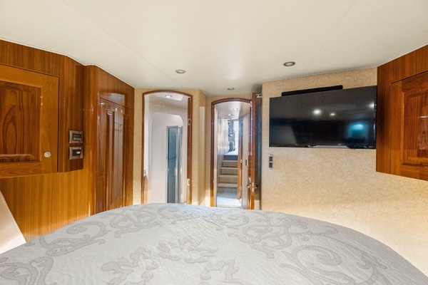 Forward VIP Stateroom