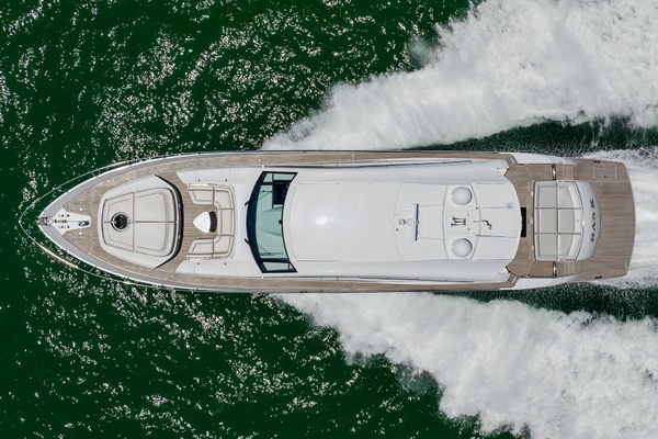 2010 Pershing 80