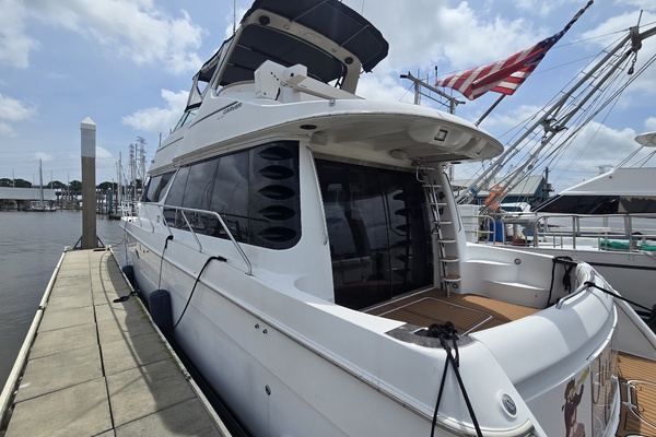 53ft Carver Yacht For Sale