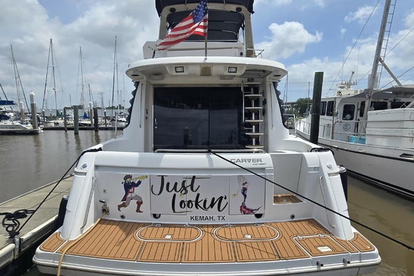 53ft Carver Yacht For Sale
