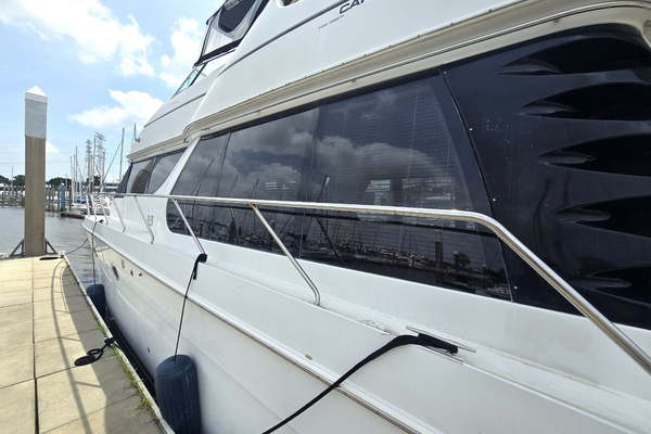 53ft Carver Yacht For Sale