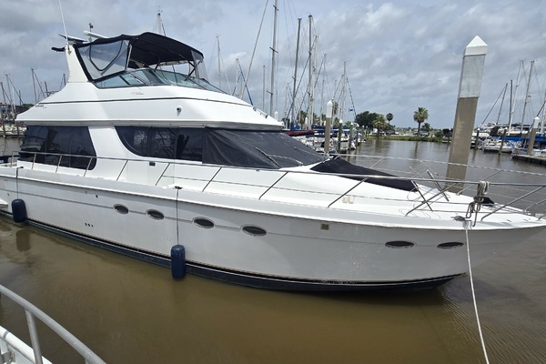 53ft Carver Yacht For Sale