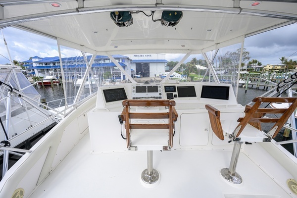 1998 Bertram 54
