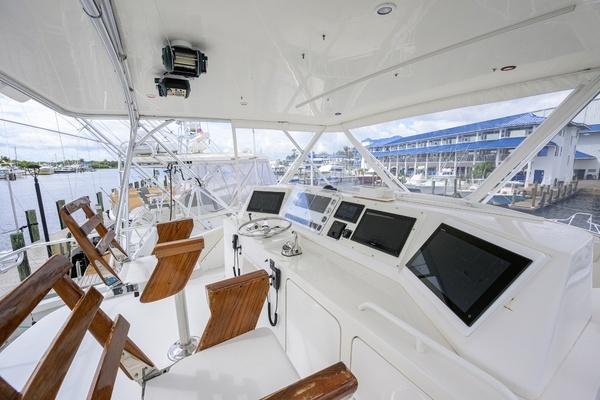 1998 Bertram 54