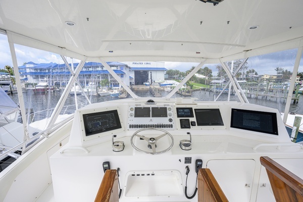1998 Bertram 54