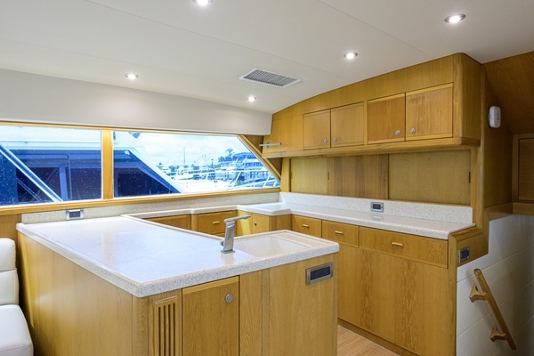 1998 Bertram 54