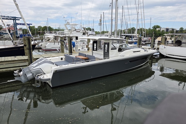 40ft Nimbus Yacht For Sale