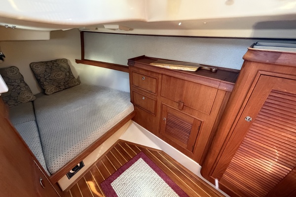 38ft Island Packet Yacht For Sale